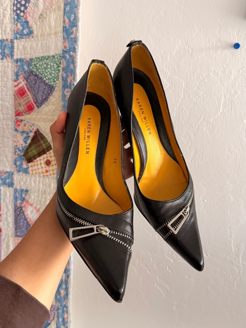 Karen Millen Black Leather Pointed-Toe Pumps with Zipper Detail